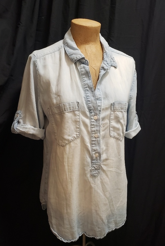 Anthropologie Cloth and Stone light wash denim top